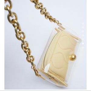 Shoulder bag with chain NWT💕💕💕🛒Zara💕💕